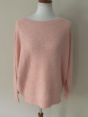 Ann Taylor Soft Pink Boatneck Women’s Sweater